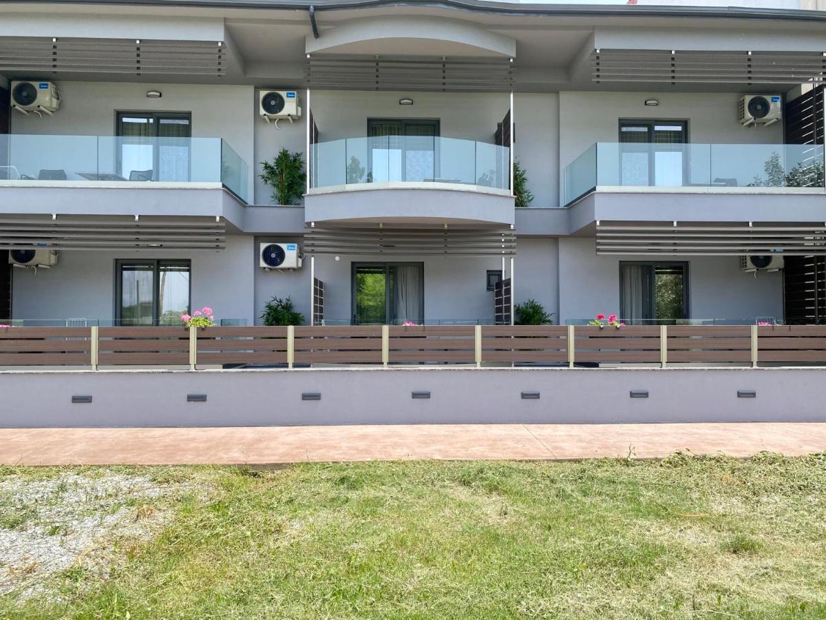 Levanda Suites Paralía Dış mekan fotoğraf